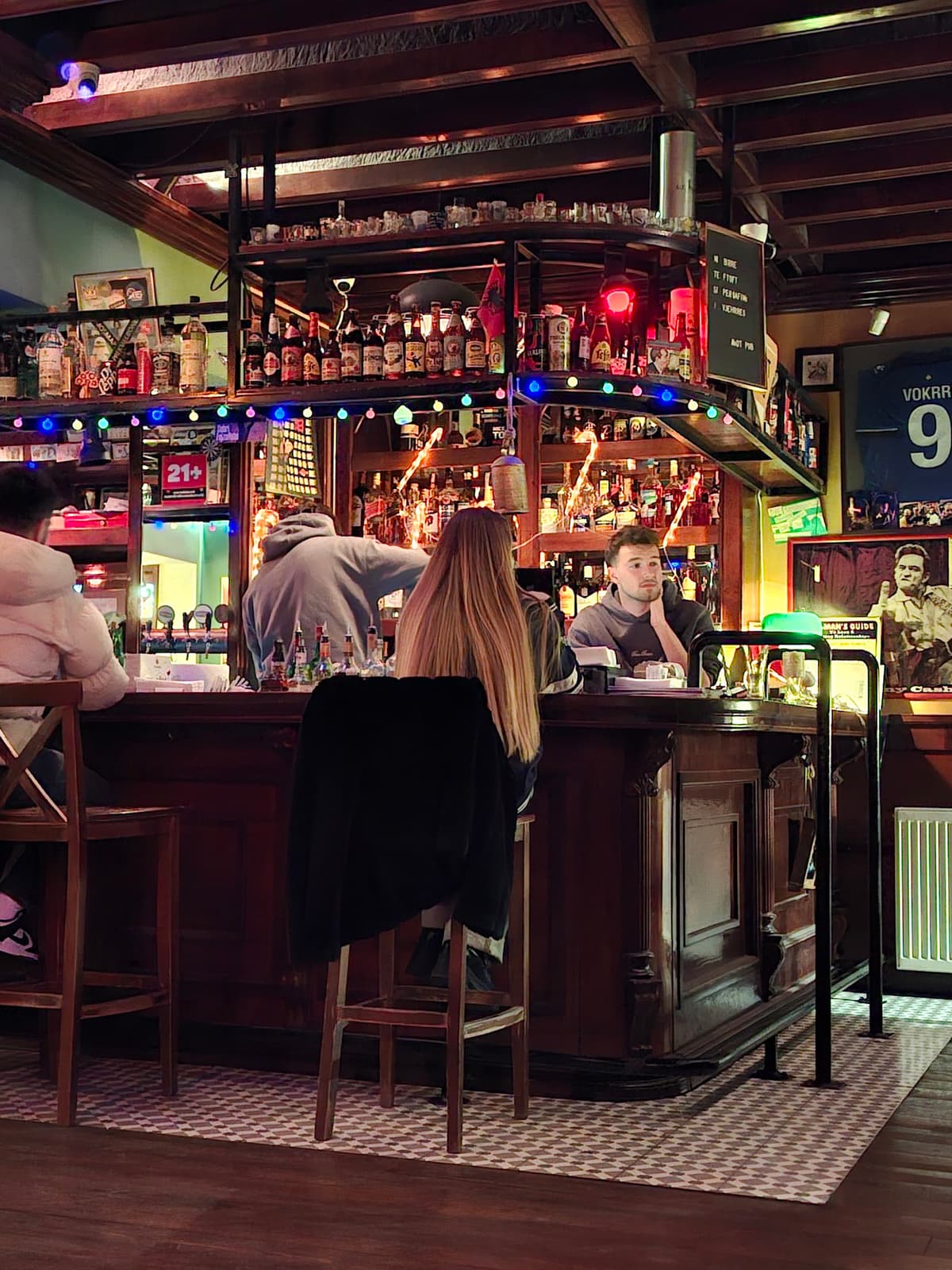 Miqt Pub