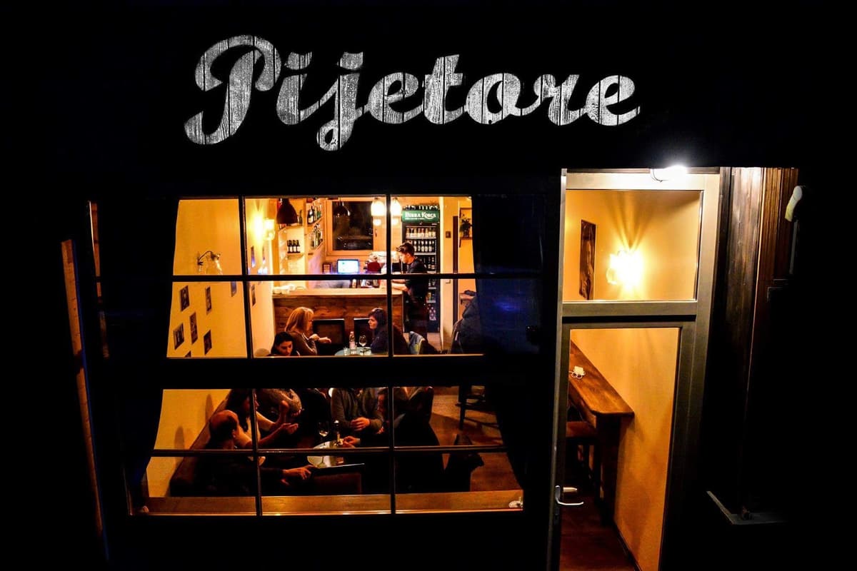 Pijetore (Kafet e Rakisë)
