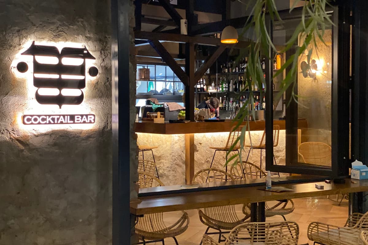 Tintin Cocktail Bar