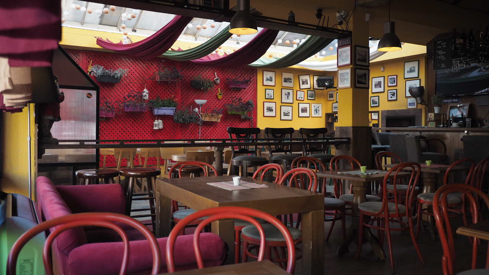 Taverna Tirona